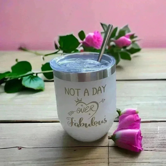 LBirthday Gift Set NEW in box.  Beautifully packaged. Filled with Goodies. - Picture 5 of 9